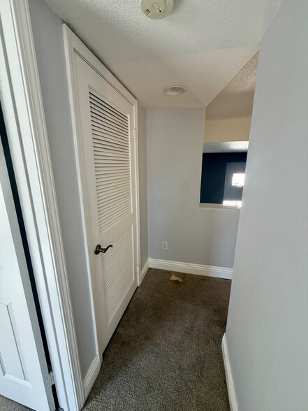 hallway - 4942 Haight Trl