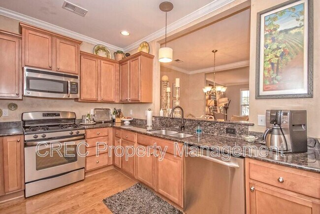 Building Photo - 3639 Bagley Dr