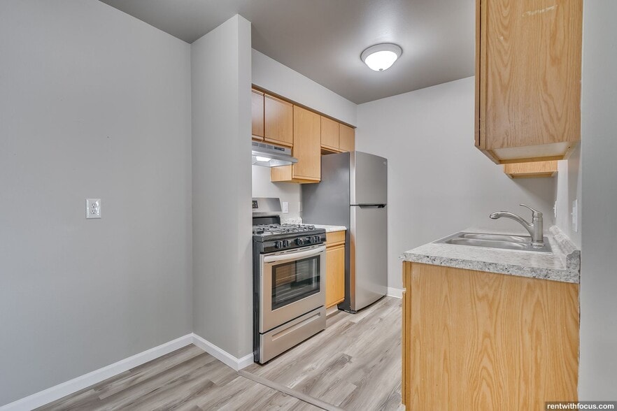 Interior Photo - Clayton Ridge