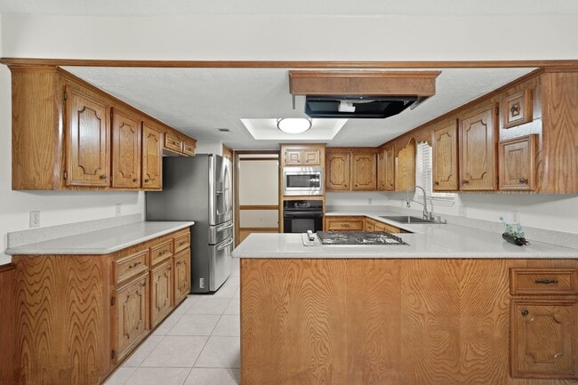 Building Photo - 12903 Wincrest Ct