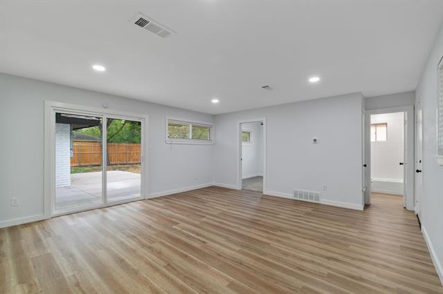 Building Photo - 733 Greenland Way