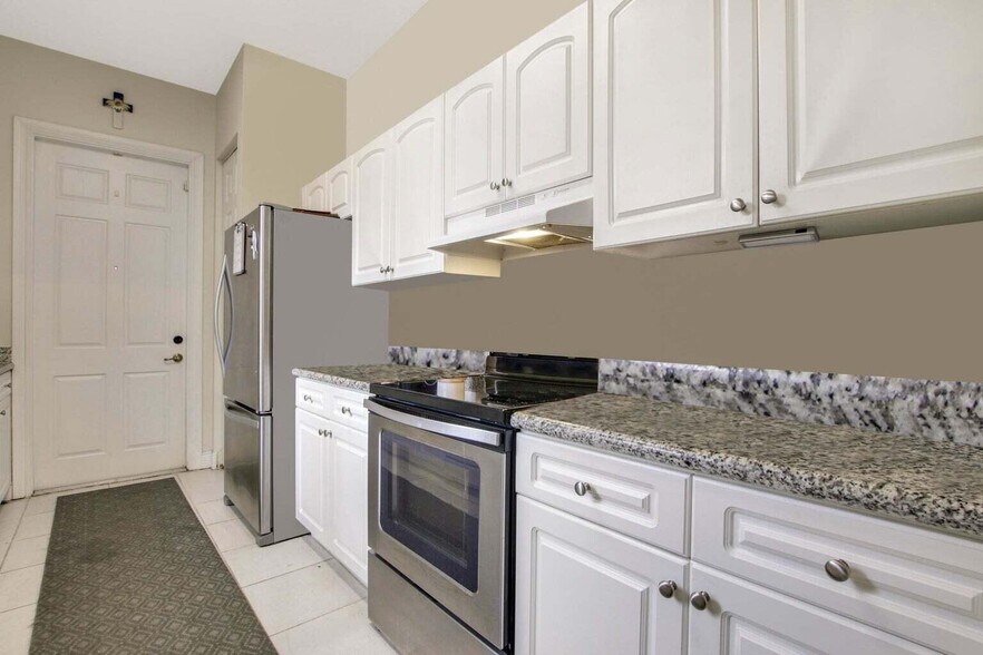 Building Photo - 2516 Venetian Ct