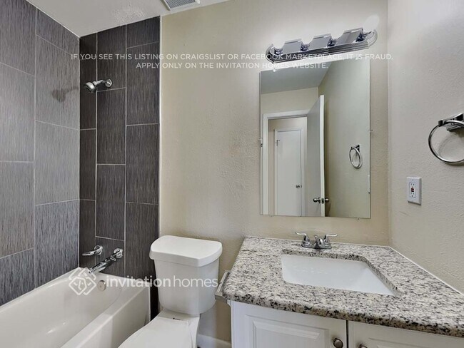 Building Photo - 11705 Adams St