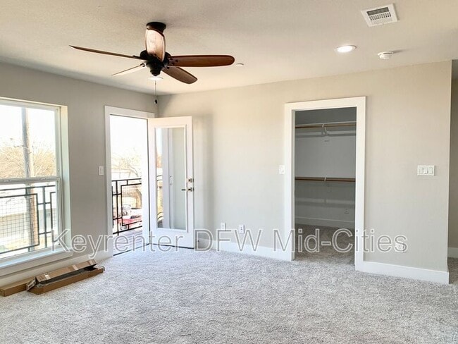 Building Photo - 1431 Pearson St