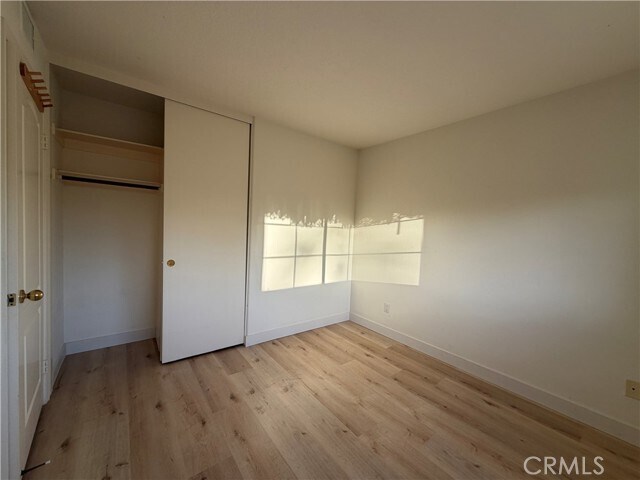 Building Photo - 2 Chickadee Ln