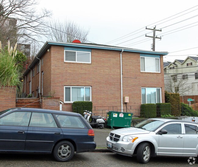 Shamrock Apartments 502 N 39th St Seattle WA 98103 Apartment Finder