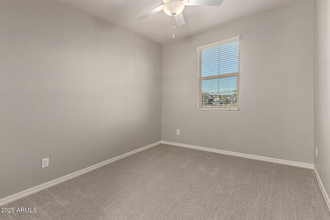 Building Photo - 3451 W Verde River Rd
