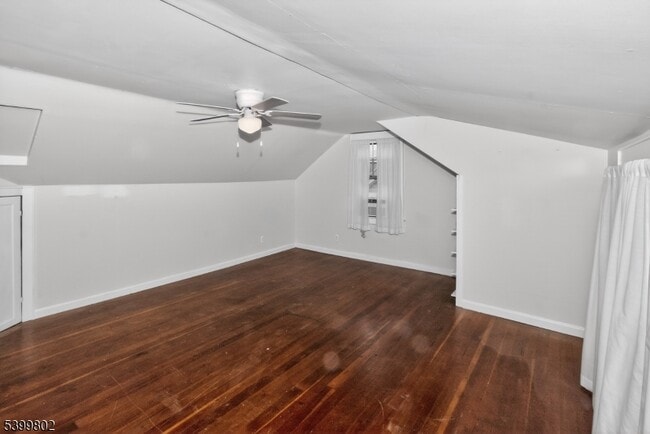 Building Photo - 202 N 17th St