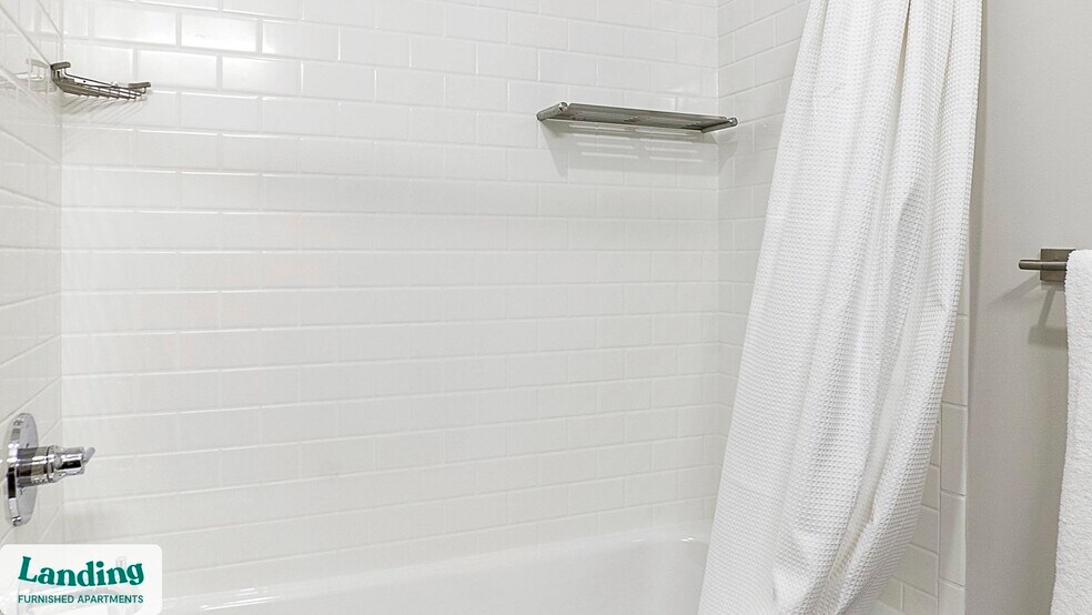 Building Photo - 9906 Runway Dr