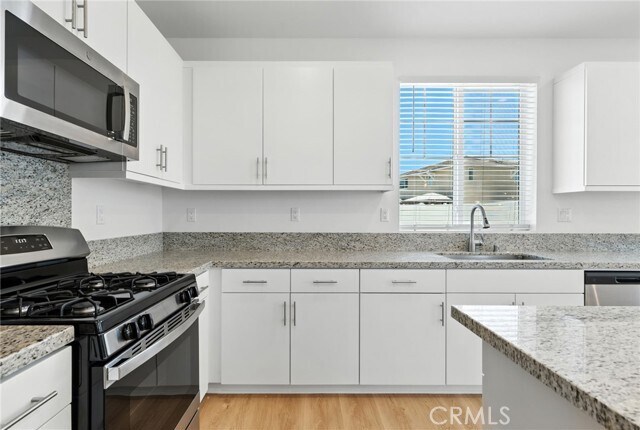 Building Photo - 30248 Sunset Pier Dr