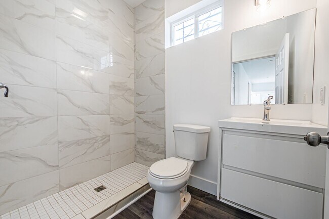 Building Photo - Spacious 4-Bedroom, 3-Bath Home – Modern Upgrades & Parking Included