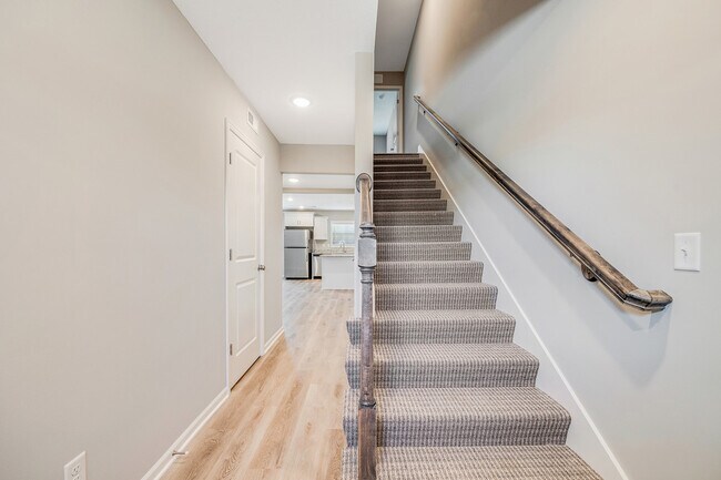 Building Photo - 511 Pine