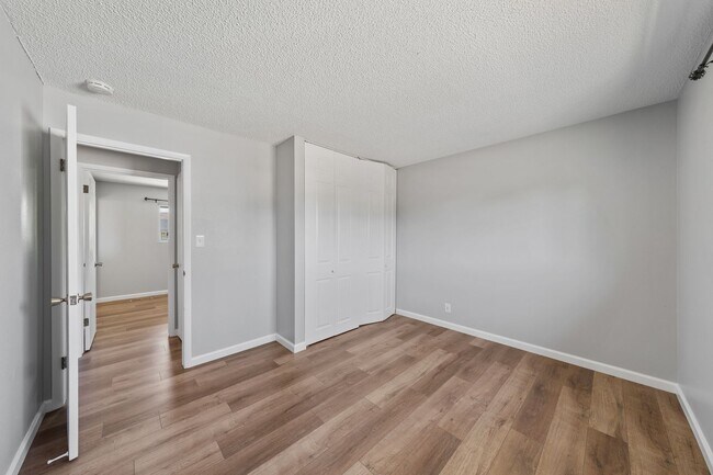 Building Photo - 2565 Pequop St