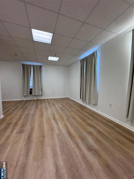 Building Photo - 61 Kansas St