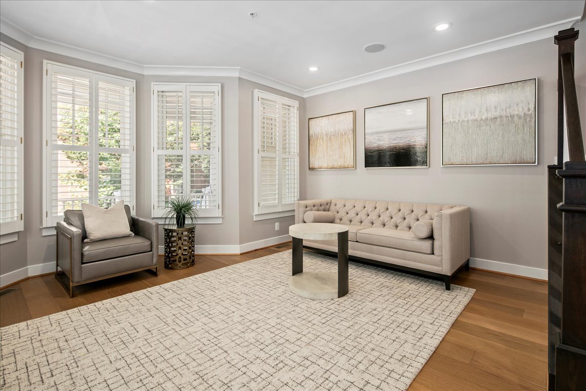 Building Photo - 2863 11th St N