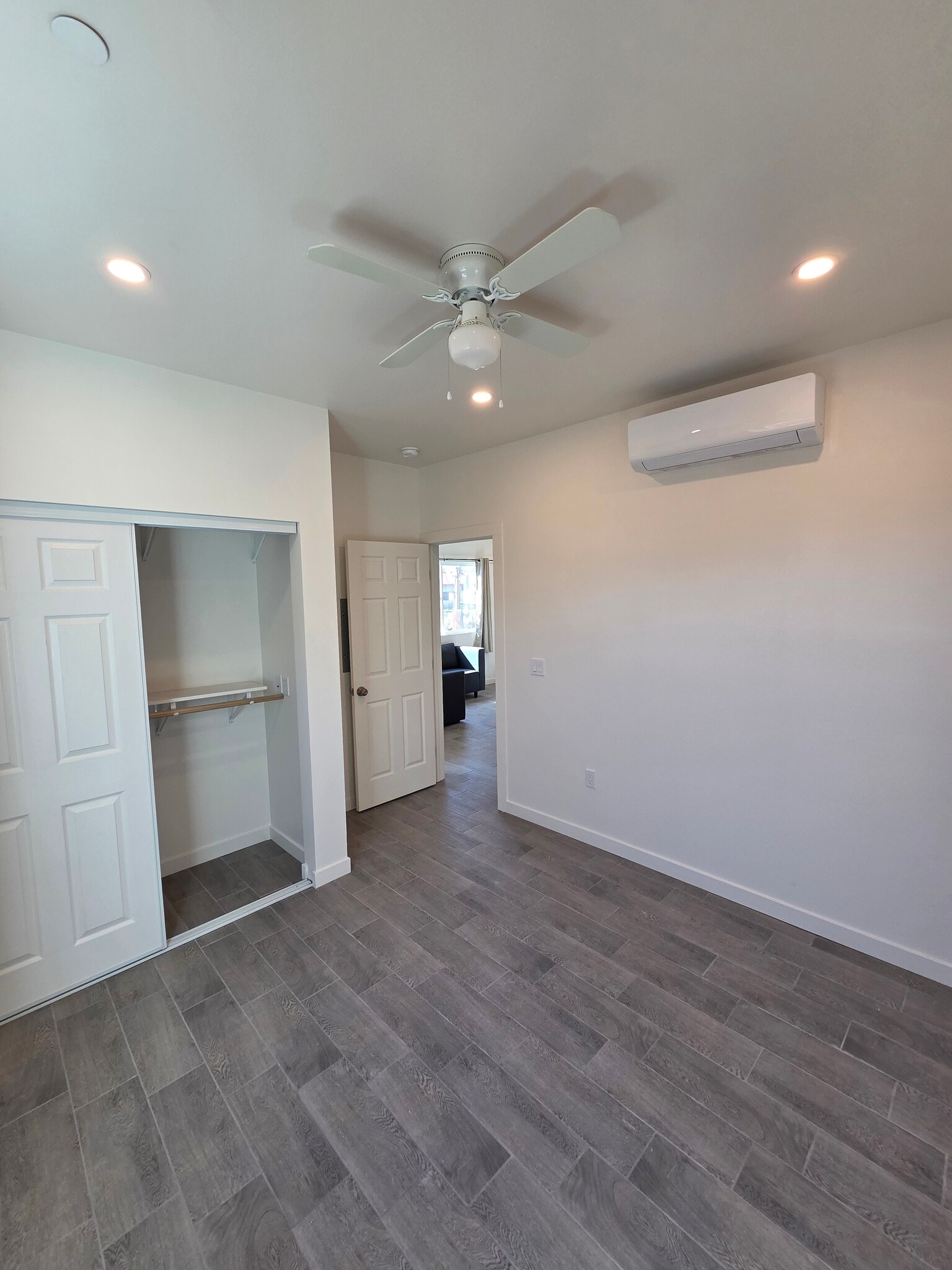 Building Photo - 855 Winston Dr