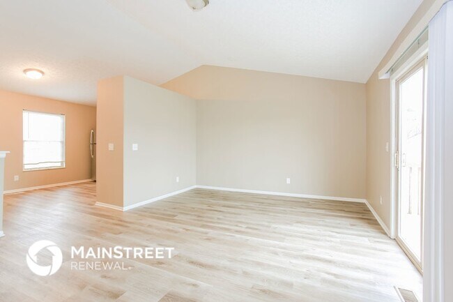Building Photo - 1527 Berkhard Dr