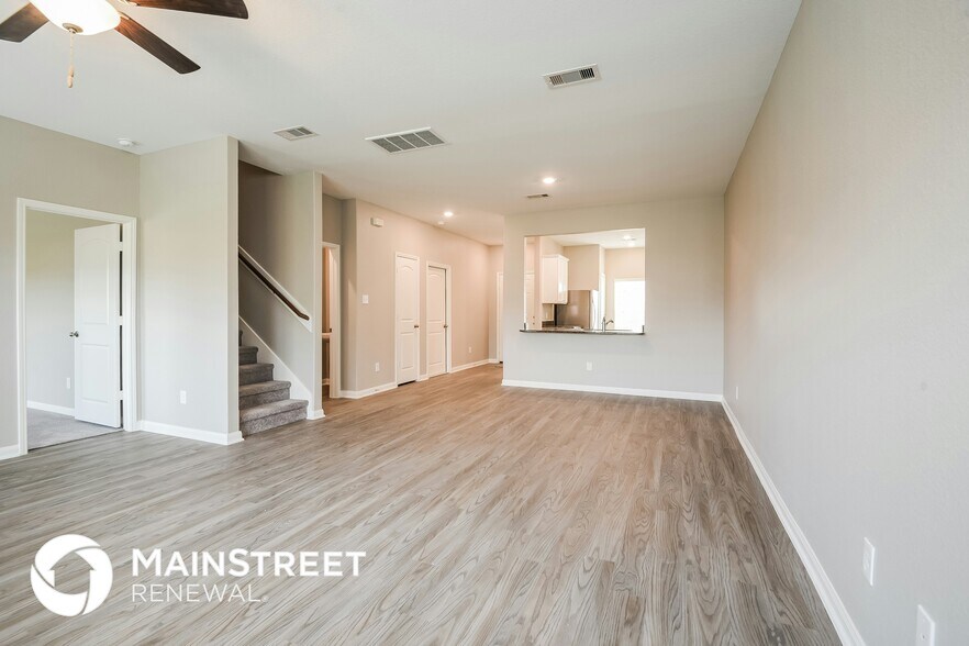 Building Photo - 26116 Hals Dr