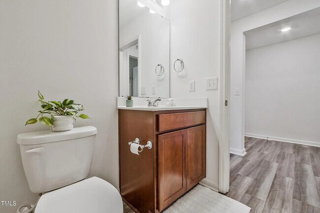 Building Photo - Earn Wealth While Leasing - Like a Homeowner - Lease to Own