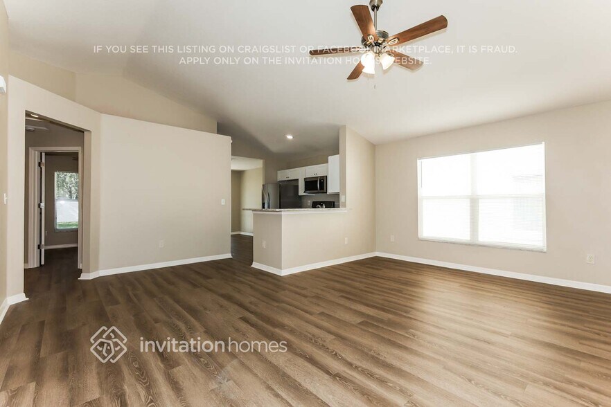 Building Photo - 5723 Tanagerlake Rd