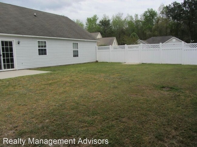 Building Photo - Wood Bridge