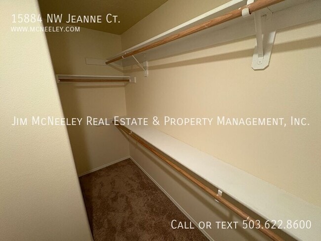 Building Photo - 15884 NW Jeanne Ct