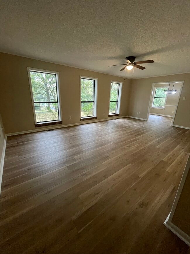 Building Photo - 169 San Carlos Cove