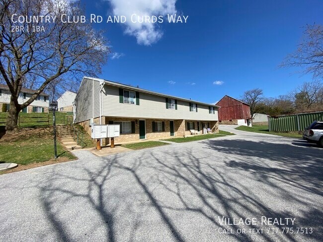 Building Photo - 671 Country Club Rd