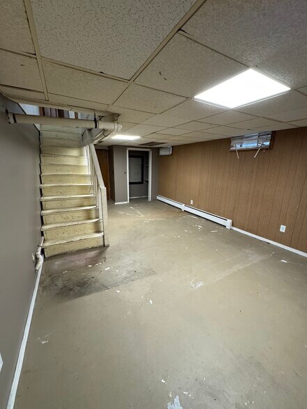 Building Photo - 408 South St