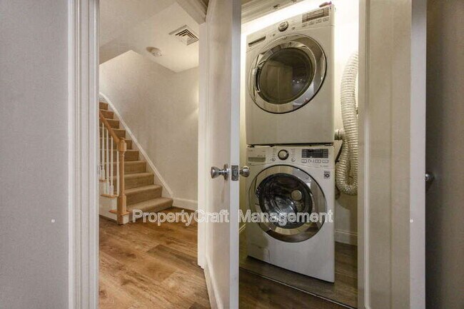 Building Photo - 29 E Springfield St