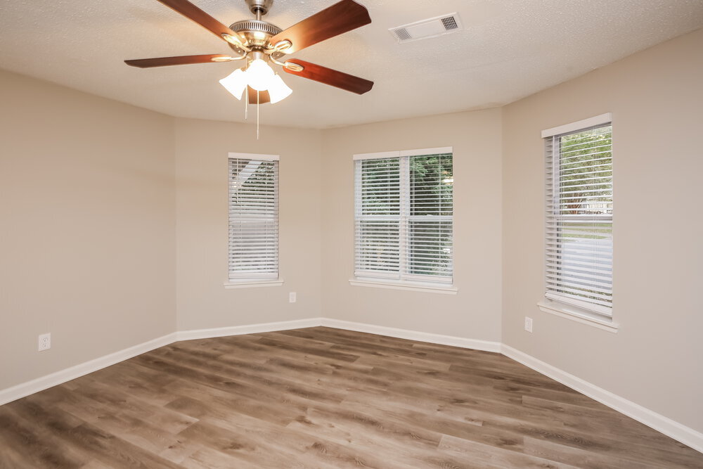 Building Photo - 3730 Rhoanoke Ct