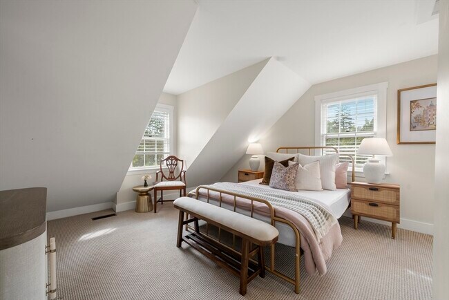 Building Photo - 11 Gingerbread Hill