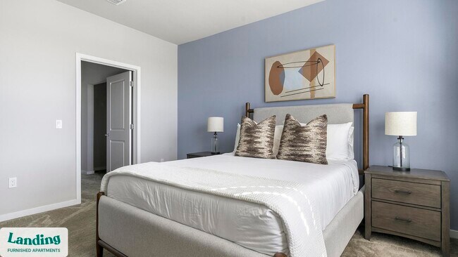 Building Photo - 6850 Foxtail Palm Wy