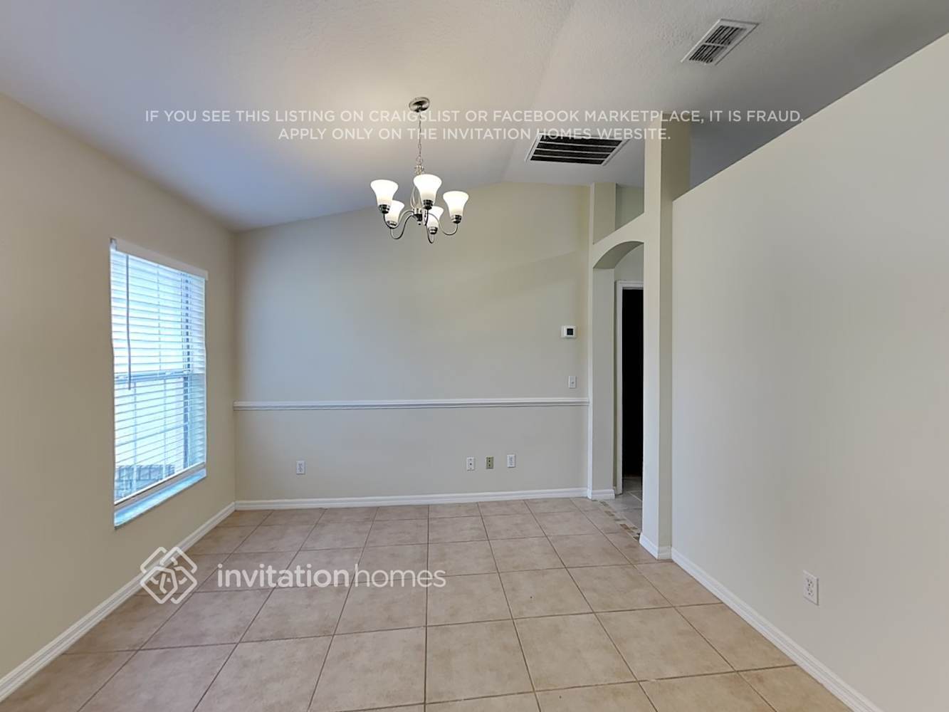 Building Photo - 370 Pine Springs Dr