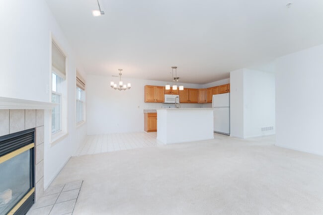 Building Photo - 2889 Barclay Wy