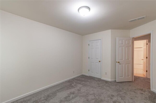 Building Photo - 4188 Rogers Creek Ct
