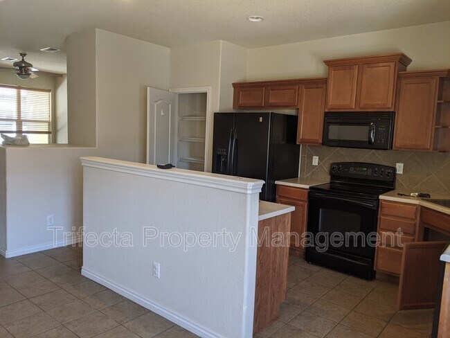 Building Photo - 5551 W 29th St