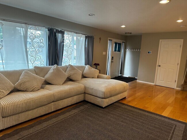 Building Photo - 12828 W Adriatic Ave