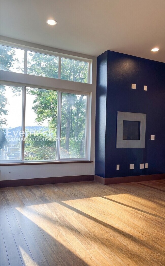 Building Photo - PROMO: Get 50% Off the First Full Month’s Rent when you Move In by 8/15/2026!/3-Bed/2.5-Bath Mode...