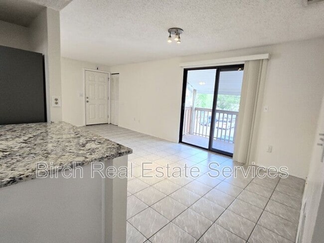 Building Photo - 133 Sabal Ct