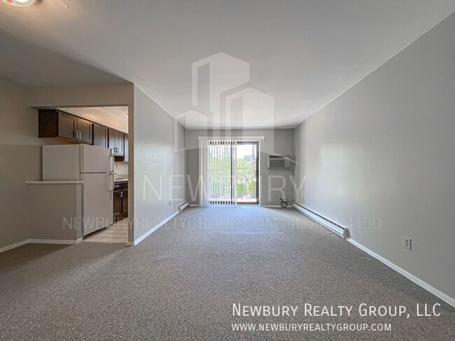 Building Photo - 1459 Poplar St