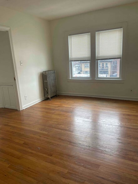 Building Photo - 1682 Elbur Ave