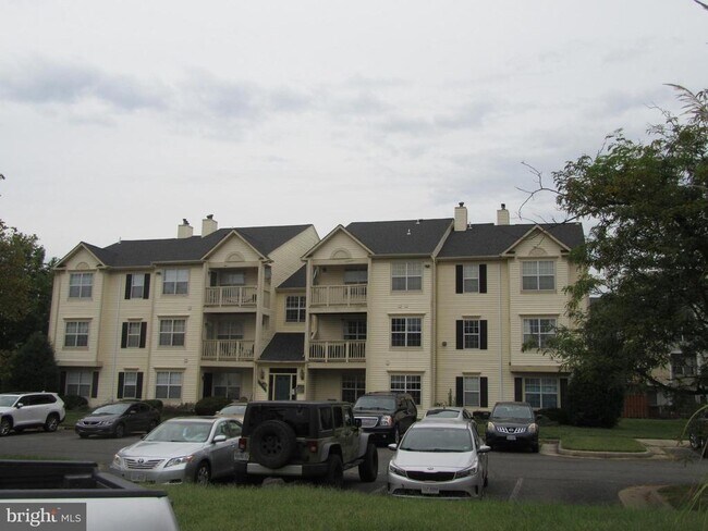 Building Photo - 11006 Koman Cir
