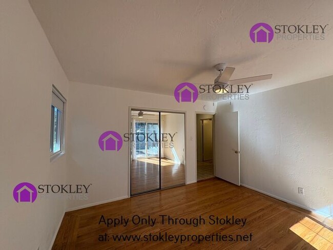 Building Photo - 3709 Sundale Rd