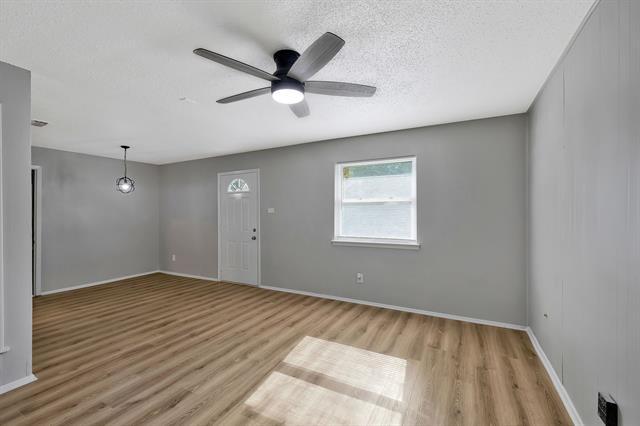 Building Photo - 3708 Ruthann Dr