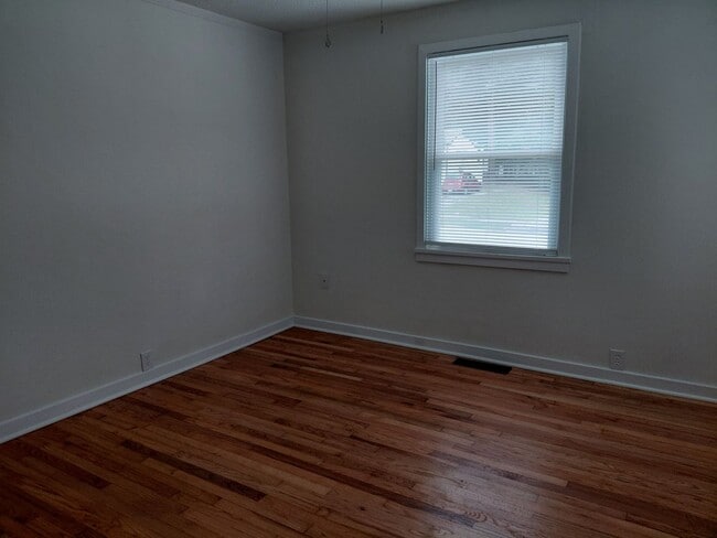 Building Photo - Your New Home at Park South