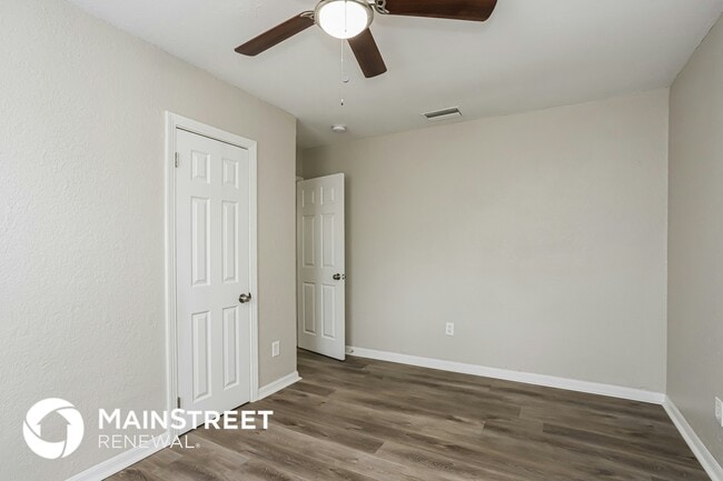 Building Photo - 1480 Park St