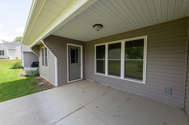Building Photo - 5205 Pigeon Creek Ct