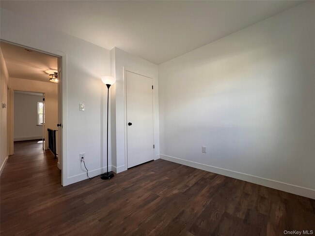 Building Photo - 524 Saracino Dr