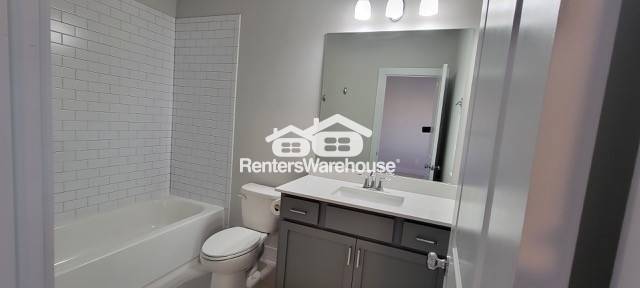 Building Photo - 1351 Callahan Cv